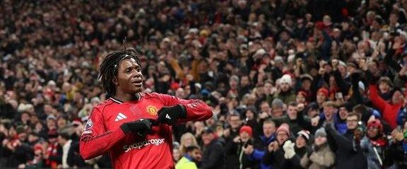 开云首页APP-曼联防线失误频频，客场告负颓势明显的简单介绍